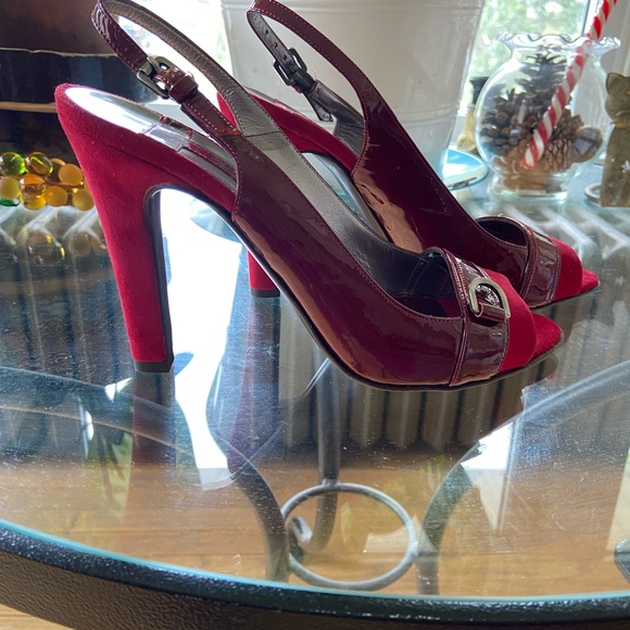 Women’s Heels NWOT - Picture 3 of 6